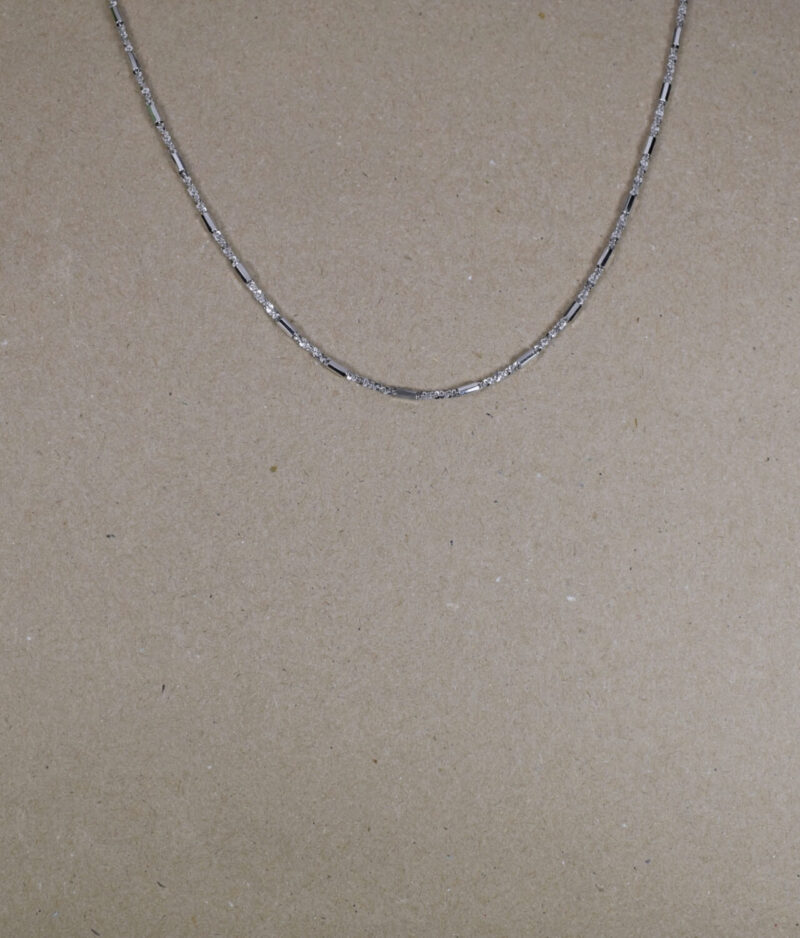 łańcuszek srebrny próba 925 ozdobny wałeczki długość 45cm rodowany